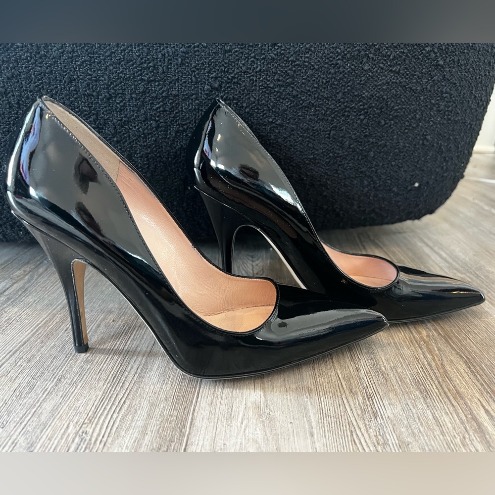 Kate Spade Licorice Pumps- Black.